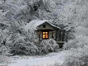 зима снег домик