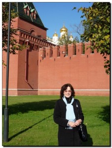 Я на фоне кремлевской стены