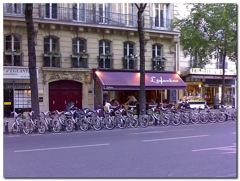 Общественные велосипеды в Париже