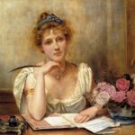 Женщина пишет письмо